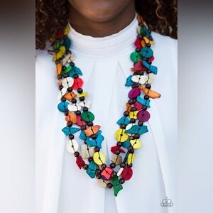❤️‍🔥5/$25❤️‍🔥 Living The Tropical Life Multi Necklace